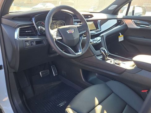 New 2025 Cadillac XT6 Sport image 23
