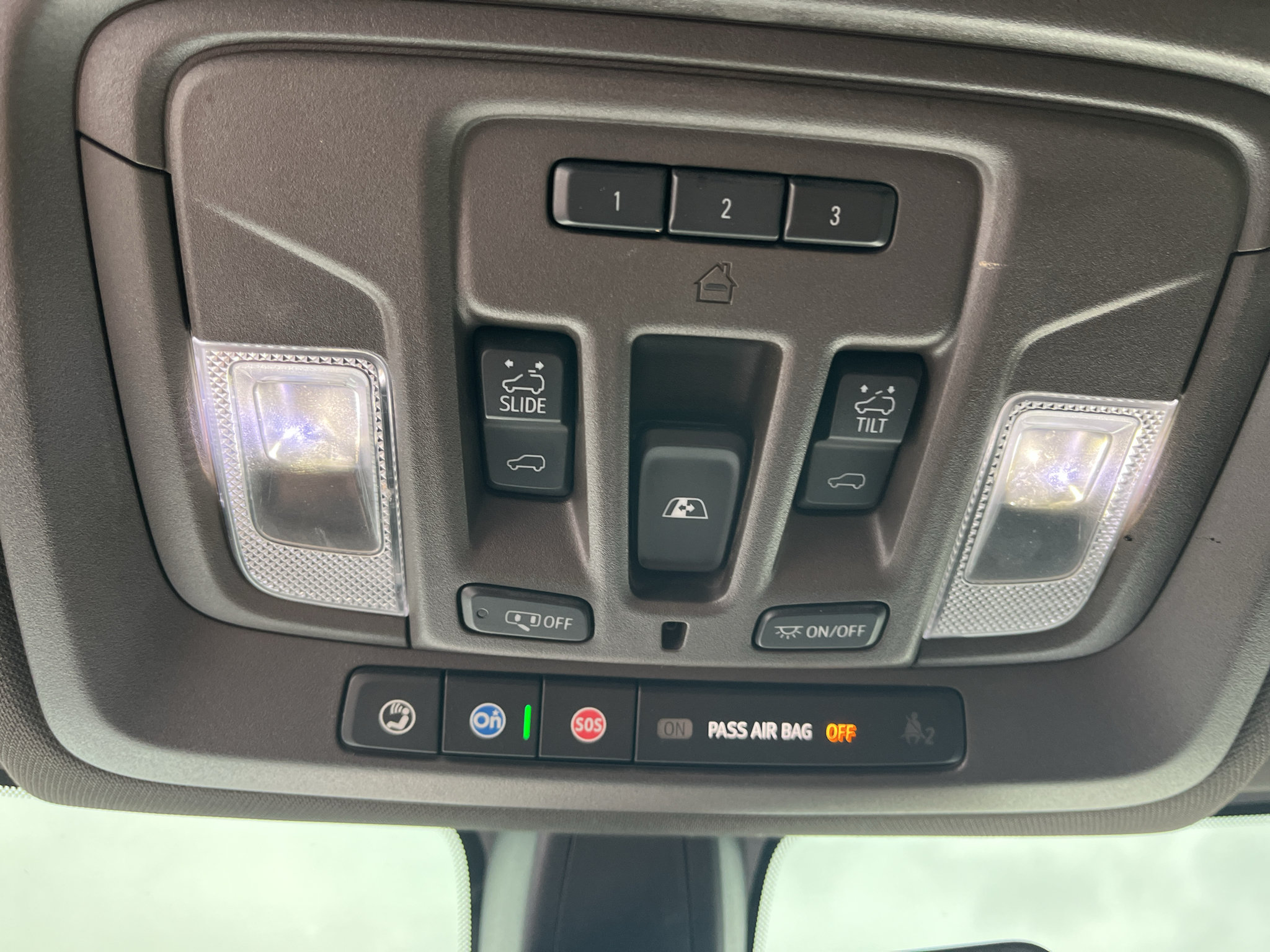 Used 2021 GMC Sierra 1500 Denali AWD/4WD image 32