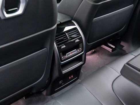 New 2026 BMW X5 M Competition w/ Executive Package image 18