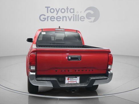 Certified 2023 Toyota Tacoma SR5 AWD/4WD image 12