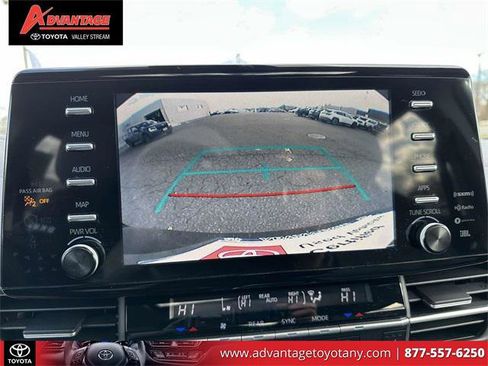 Certified 2024 Toyota Sienna XLE image 32