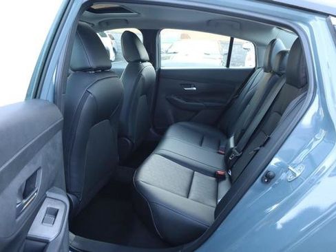 New 2026 Nissan Sentra SR FWD image 22