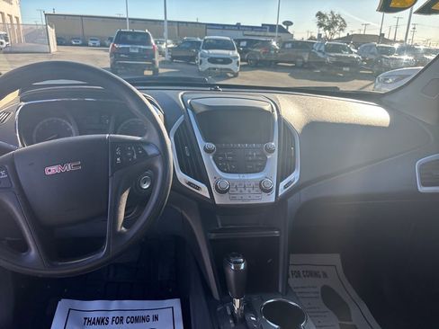 Used 2017 GMC Terrain SLE image 17