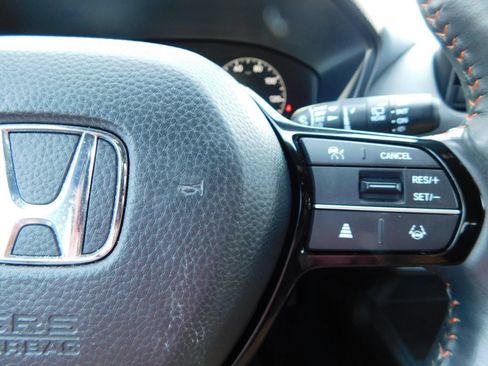Used 2024 Honda HR-V Sport image 27