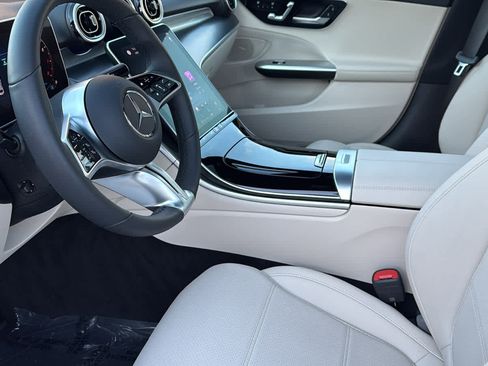 Certified 2025 Mercedes-Benz C 300 4MATIC Sedan image 39