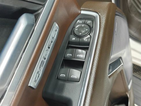 Used 2022 GMC Sierra 1500 Denali w/ Denali Reserve Package image 76