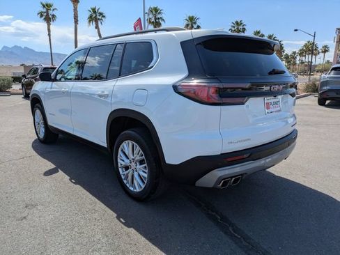 Used 2024 GMC Acadia Elevation FWD image 8