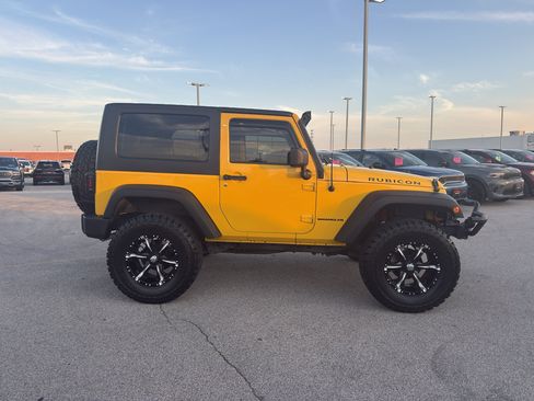 Used 2008 Jeep Wrangler Rubicon w/ Dual Top Group AWD/4WD image 4