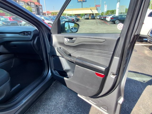 Used 2025 Ford Escape Active FWD image 32