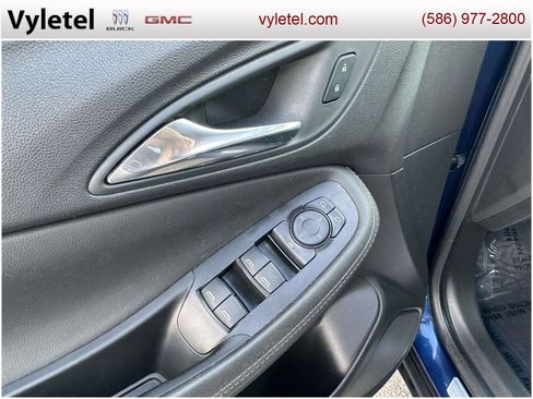 Certified 2023 Buick Encore GX Preferred w/ Cold Weather Comfort Package image 16