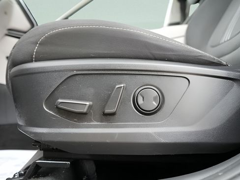 Certified 2024 Hyundai Tucson SEL AWD/4WD image 22