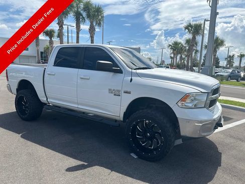 Used 2019 RAM 1500 Classic SLT AWD/4WD image 6