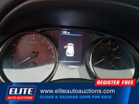 Used 2020 Nissan Rogue Sport S image 18