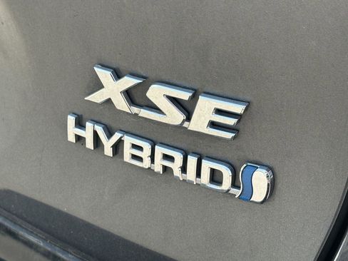 Used 2024 Toyota RAV4 XSE image 10