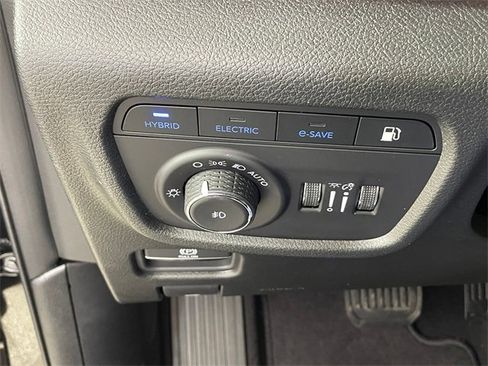 New 2025 Jeep Grand Cherokee Limited 4xe image 15