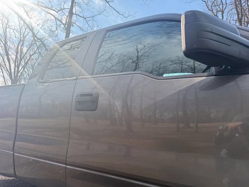 Used 2011 Ford F150 XLT image 36