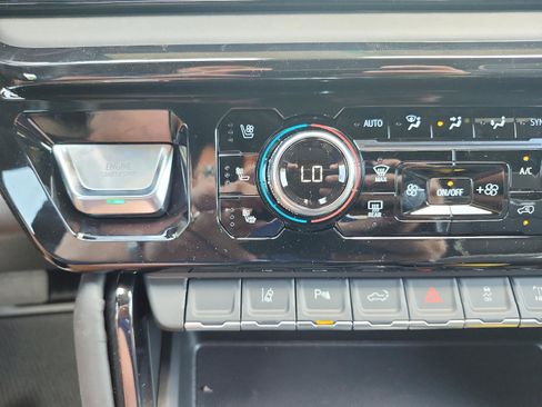 New 2026 GMC Sierra 2500 AT4X AWD/4WD image 20