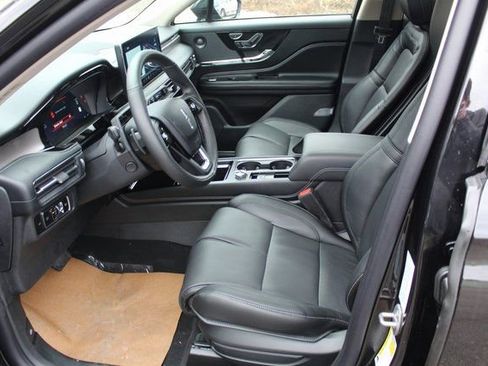 New 2026 Lincoln Corsair Reserve image 12