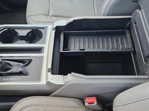 Used 2016 Ford F150 Lariat w/ Equipment Group 502A Luxury image 15