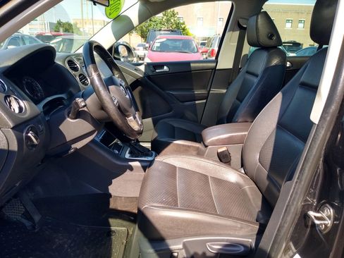 Used 2014 Volkswagen Tiguan SEL image 15