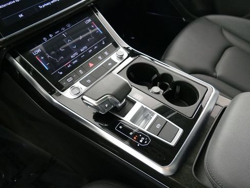 Used 2023 Audi Q7 2.0T Premium Plus w/ Premium Plus Package AWD/4WD image 18