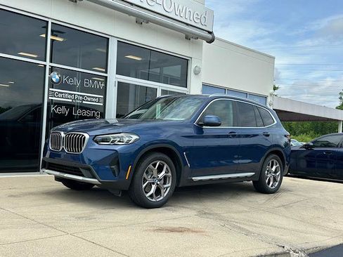 Certified 2023 BMW X3 xDrive30i w/ Premium Package AWD/4WD image 3