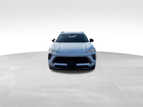 Used 2024 Buick Envision Sport Touring image 2