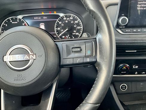 Used 2023 Nissan Rogue SV w/ SV Premium B Package image 22