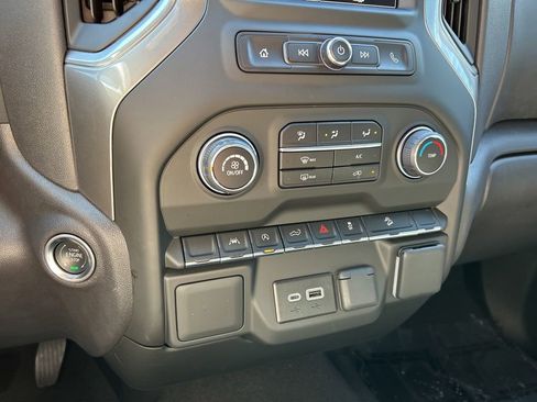 Used 2024 Chevrolet Silverado 1500 Custom Trail Boss AWD/4WD image 31