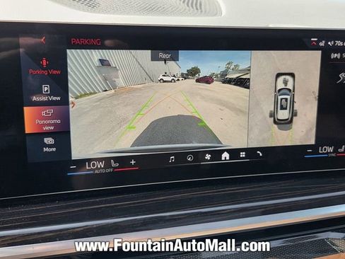 Used 2026 BMW X5 xDrive50e w/ Parking Assistance Package AWD/4WD image 18