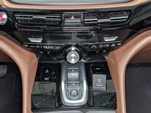 Certified 2023 Acura MDX SH-AWD w/ Technology Package image 21