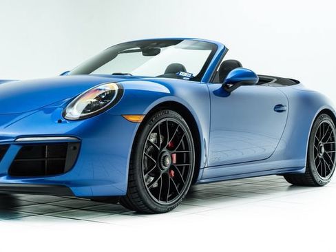 Used 2018 Porsche 911 Carrera 4 GTS AWD/4WD image 10