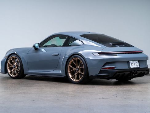 Used 2024 Porsche 911 GT3 w/ Chrono Package RWD image 4