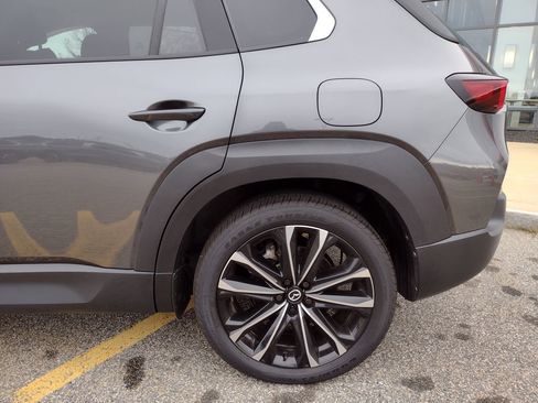 Used 2024 MAZDA CX-50 AWD 2.5 Turbo w/ Weather Package image 4