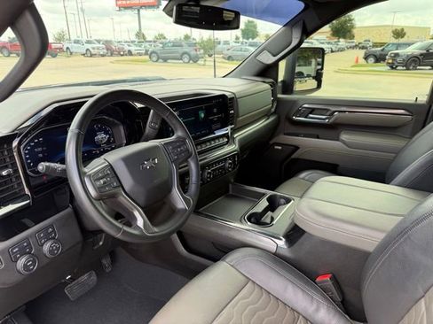 Used 2024 Chevrolet Silverado 2500 ZR2 w/ ZR2 Bison Edition AWD/4WD image 11