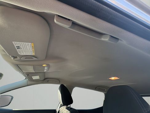 Used 2017 Nissan Rogue Sport SV AWD/4WD image 13