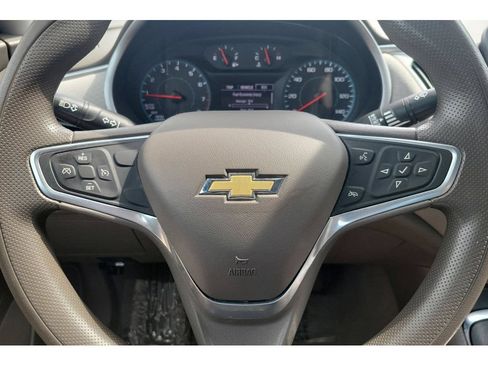 Used 2022 Chevrolet Malibu LT FWD image 21