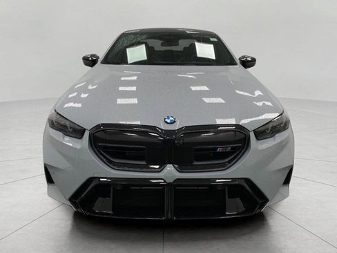New 2026 BMW M5 image 10