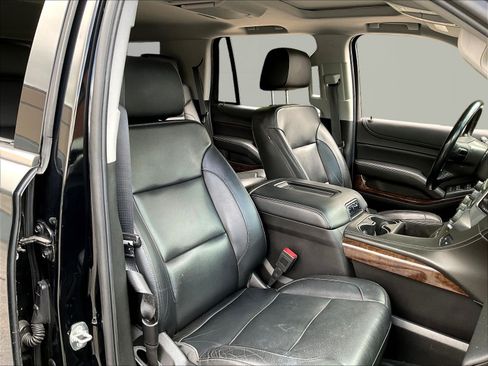 Used 2020 Chevrolet Tahoe LT AWD/4WD image 30