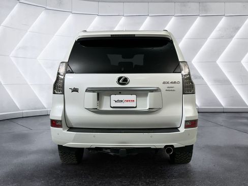 Used 2021 Lexus GX 460 Luxury w/ Off Road Package AWD/4WD image 5