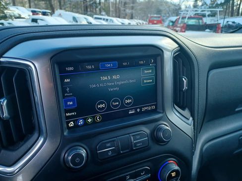 Used 2021 Chevrolet Silverado 1500 RST image 11