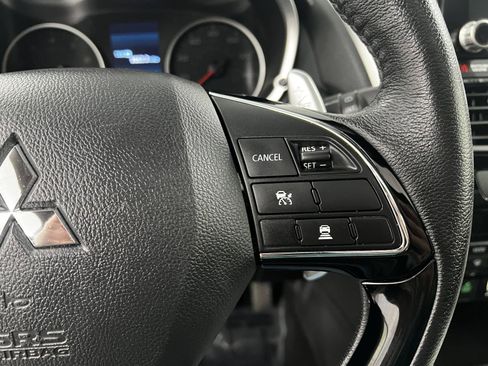 Used 2024 Mitsubishi Eclipse Cross SEL AWD/4WD image 24