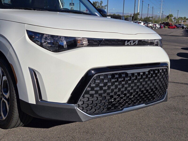 Certified 2025 Kia Soul EX FWD image 9
