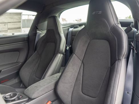 New 2026 Porsche 911 Targa 4 GTS image 4