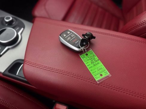 Used 2019 Alfa Romeo Stelvio Ti Sport w/ Quick Order Package 22S Sport image 29