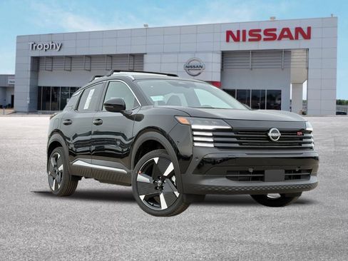 New 2026 Nissan Kicks SR image 1