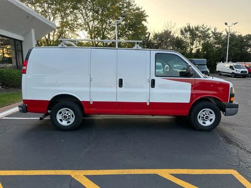 Used 2014 GMC Savana 2500 image 8