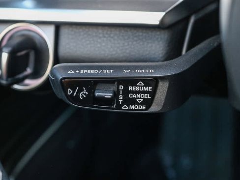 Used 2023 Porsche Panamera Platinum Edition image 34