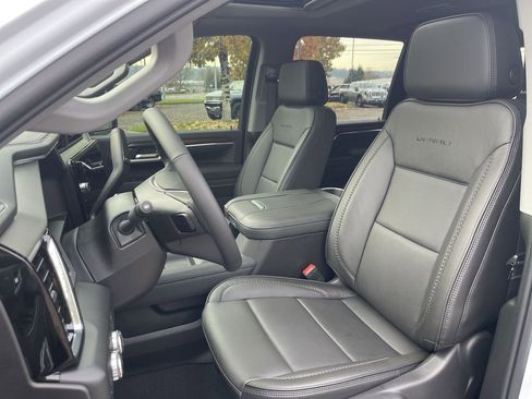 New 2026 GMC Sierra 2500 Denali w/ Denali Reserve Package image 20