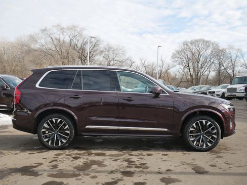 New 2026 Volvo XC90 T8 Ultra w/ Protection Package Premier image 2